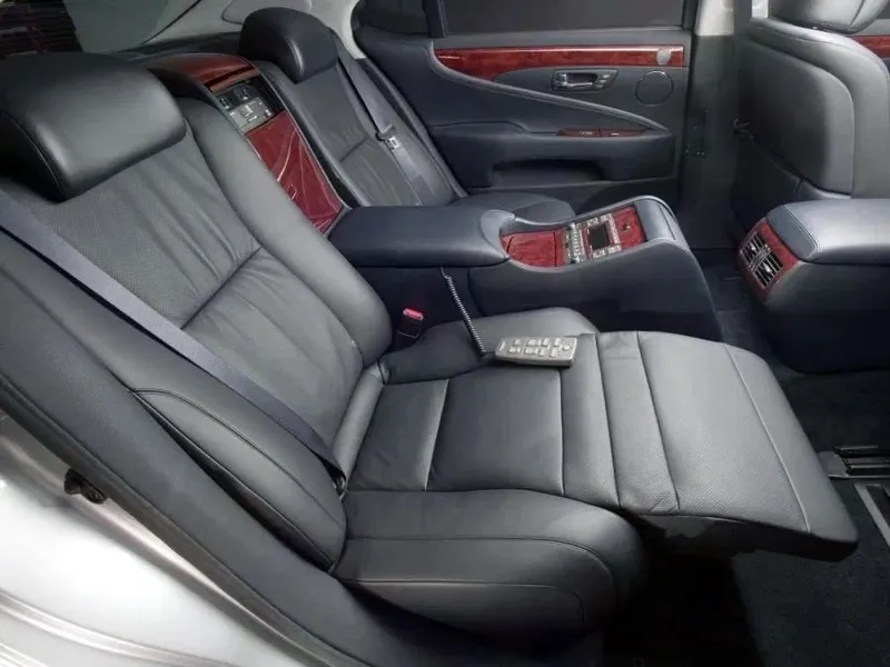 Lexus ls460 long ottoman — фото 2