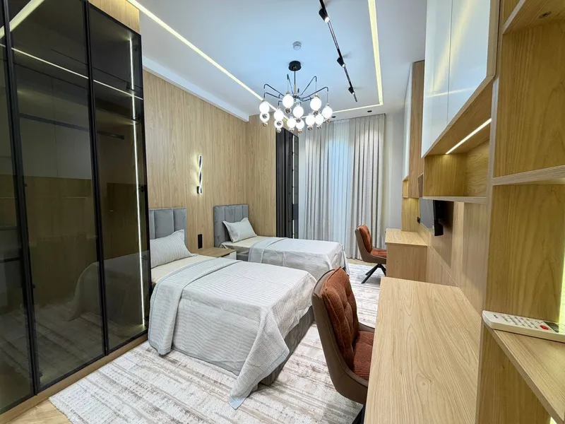 Продажа 4-комн. кв. 113 м² · ID 7201 6