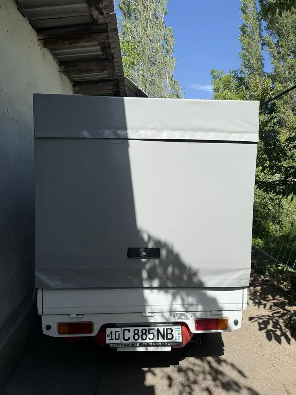 Laboga gidravlik eshikli tent
