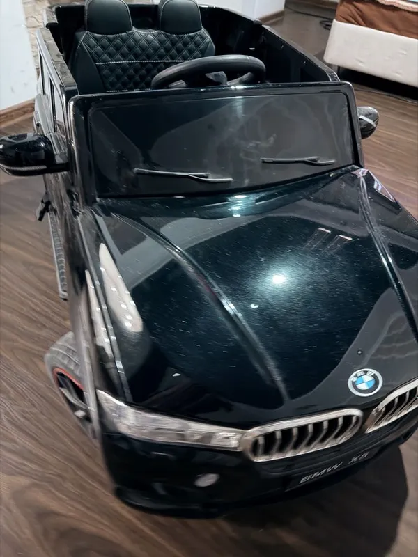 Bolalar uchun BMW mashinasi 2 Bolalar uchun BMW mashinasi 2