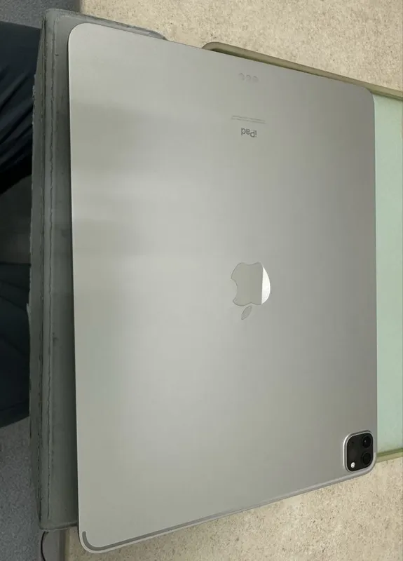 Продам iPad pro 12,9 М1 5 pokoleniya 256Gb WIFI — фото 2