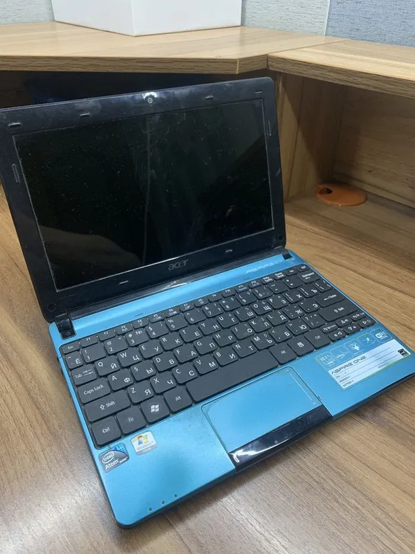 Нэтбук Acer Aspire one 1