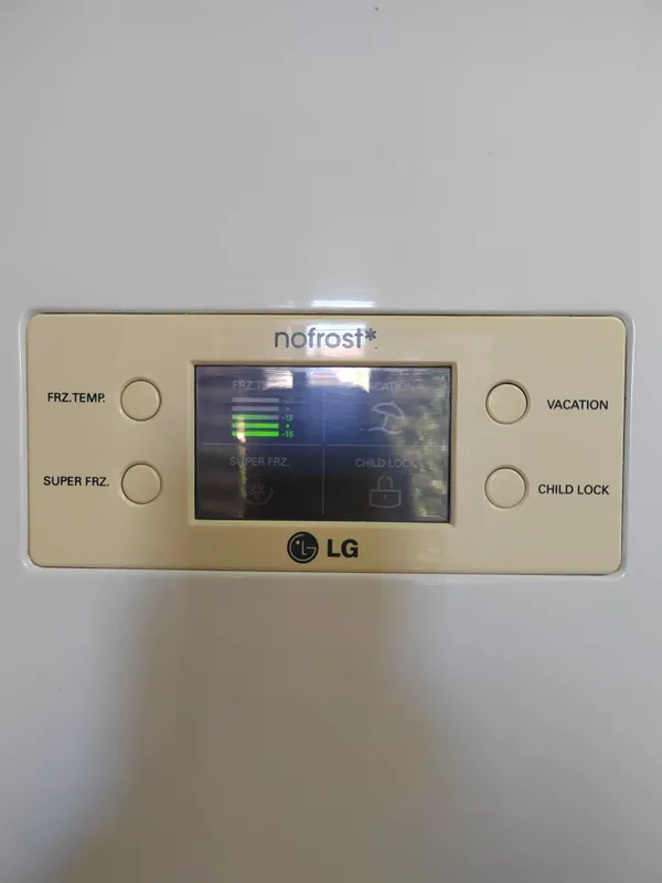 Холодильник LG бу в хорошем состоянии — фото 1
