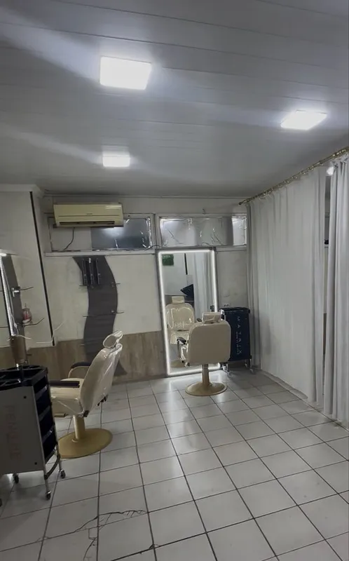 Yangi ochilgan salon tirnoqchi va termament master kere 1
