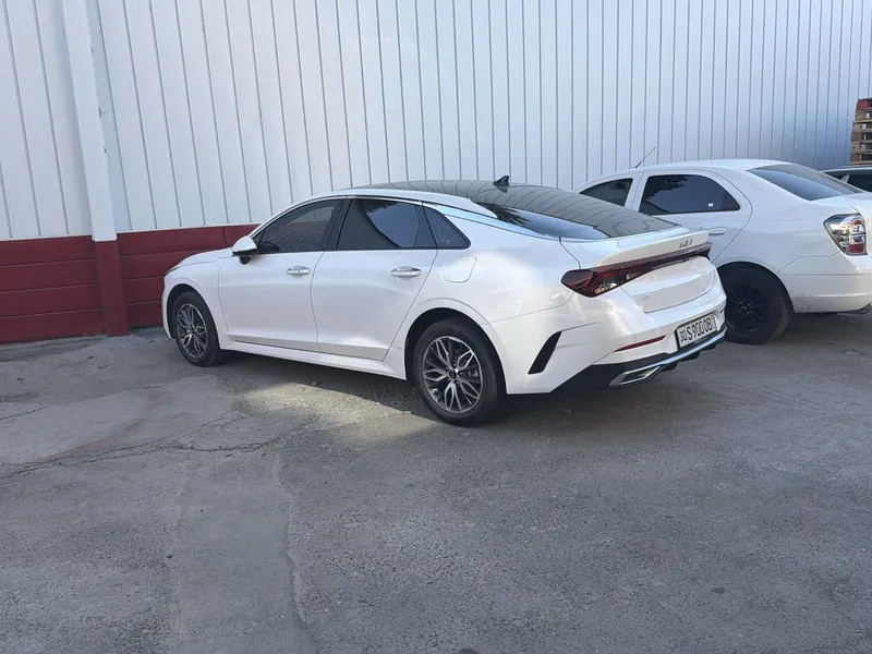 Kia k5 2 позиция 1 Kia k5 2 позиция 1