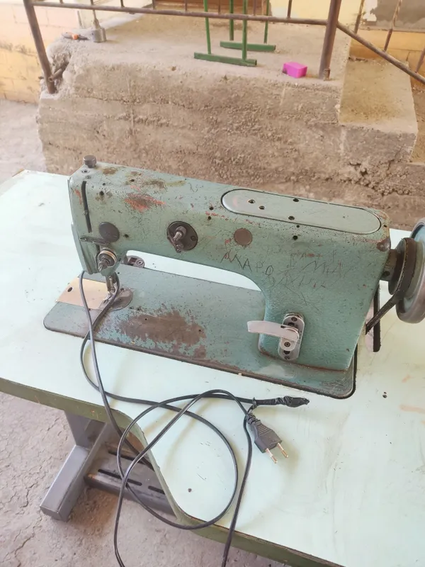 Tikuv mashinasi ishlashi zor 2 Tikuv mashinasi ishlashi zor 2