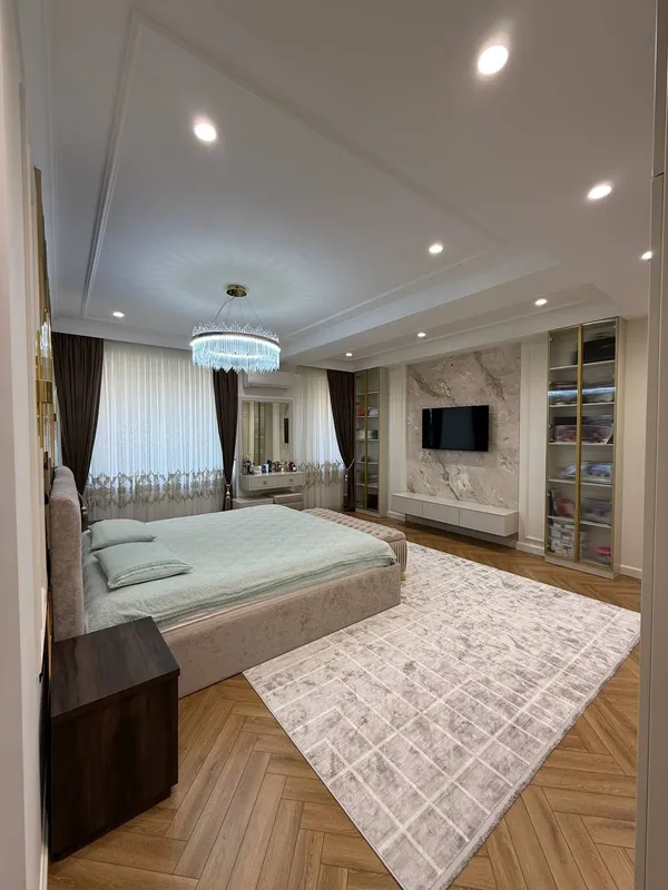 4 xonali kvartira sotiladi, 171 kv.m, Yunusobod tumani (mo‘ljal: Alay bozori) 6