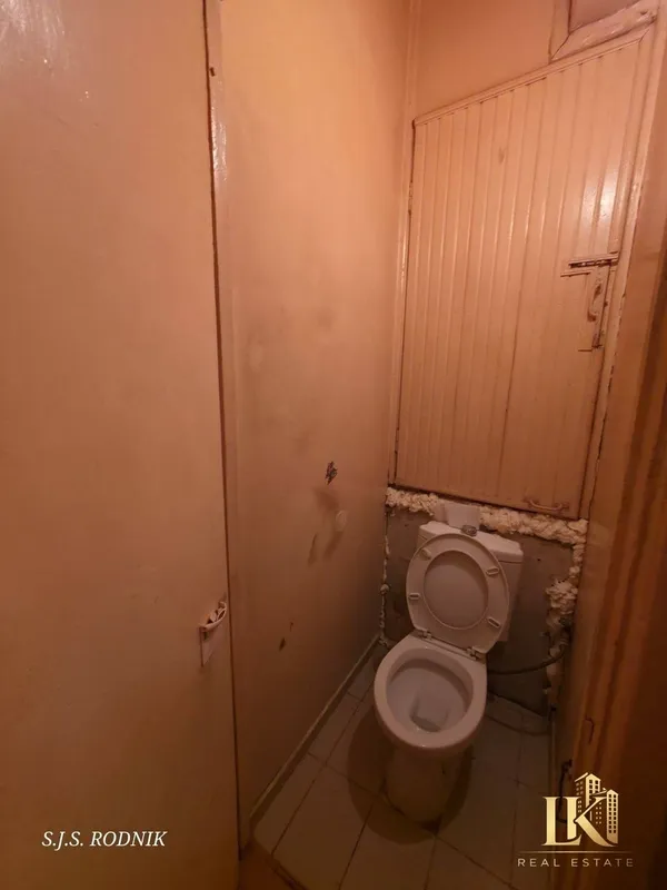 1 xonali kvartira sotiladi, 35 m², ta’mirsiz 7