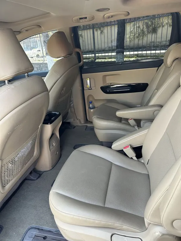 Kia Carnival 2020 • 3.3 benzin • 8 o‘rinli • ideal holat — фото 7