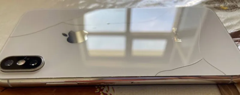 Продаётся Iphone X, нет Face ID, True Tone, коробки и документов 2 Продаётся Iphone X, нет Face ID, True Tone, коробки и документов 2