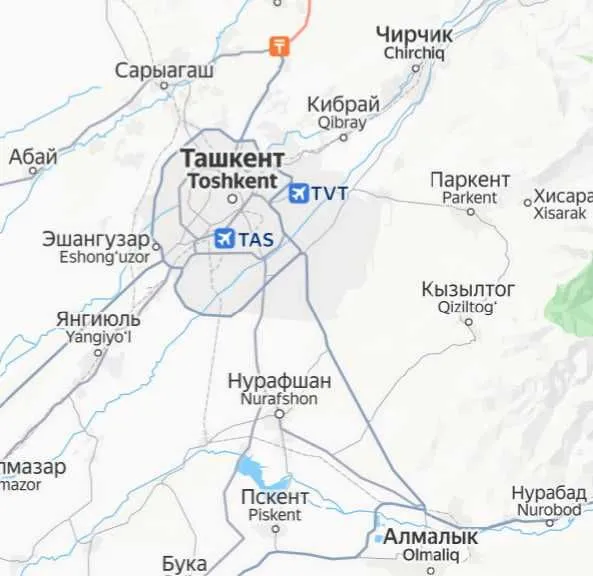 Земельный Участок 8 соток с постройкой времянок, 4-мя сараями. Забор. — фото 2