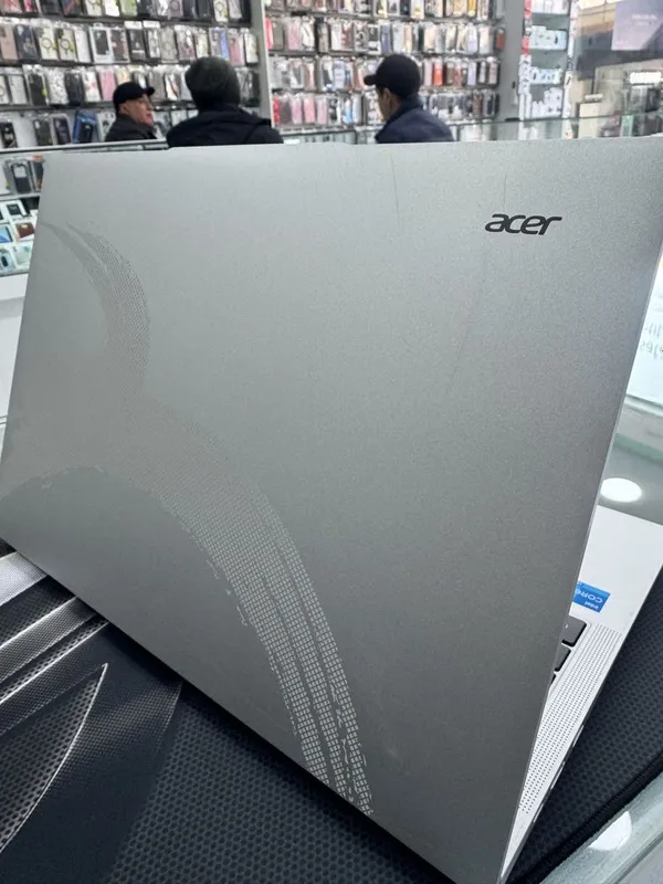 Asus Vivobook R5-40 DDR5 8/512 15.6 FHD Wv — фото 1