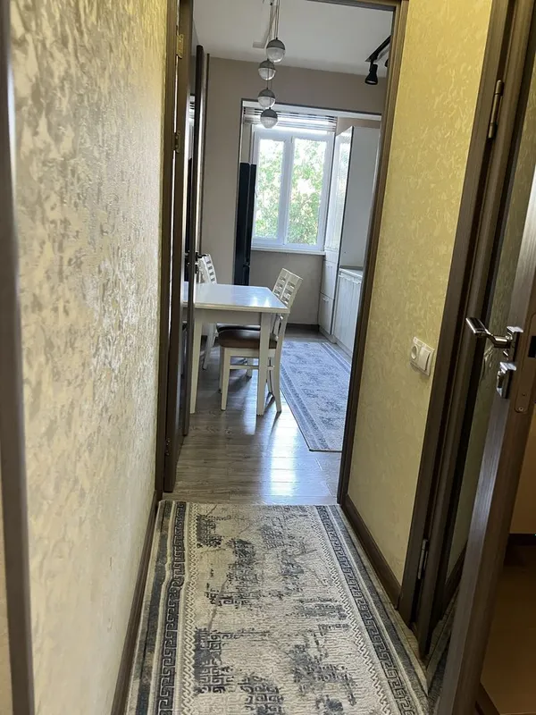 Срочно Сдаедся 3 - комн квартира Метро Космонавтлар Жемчук — фото 3