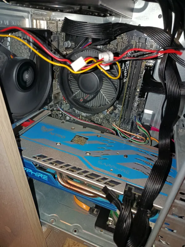 Игровой ПК i5-9400F / RX 590 8GB Nitro+ / Монитор 24" / Полный сет — фото 6