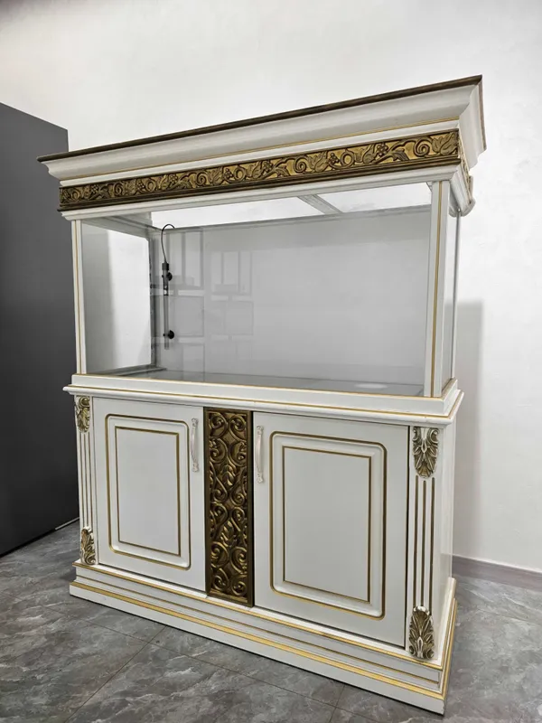Продаю аквариум 300-350л