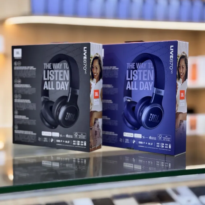 JBL Live 670NC (50 hours with BT+ANC on) — фото 1