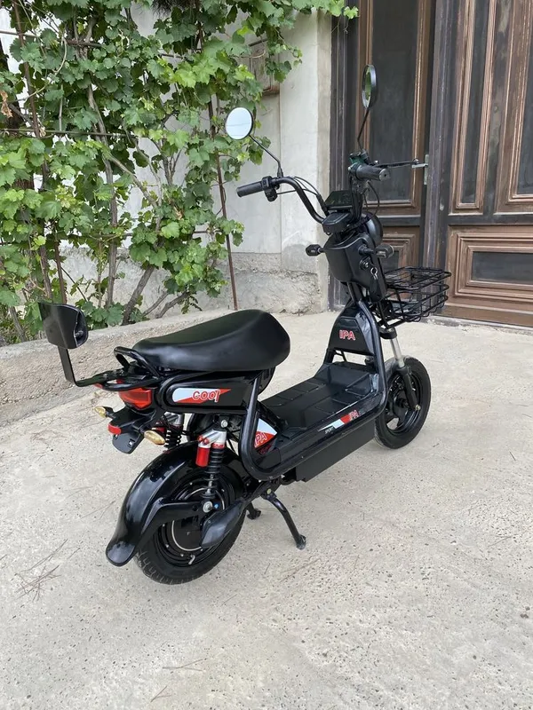 Skuter sotiladi narxi 3 mln