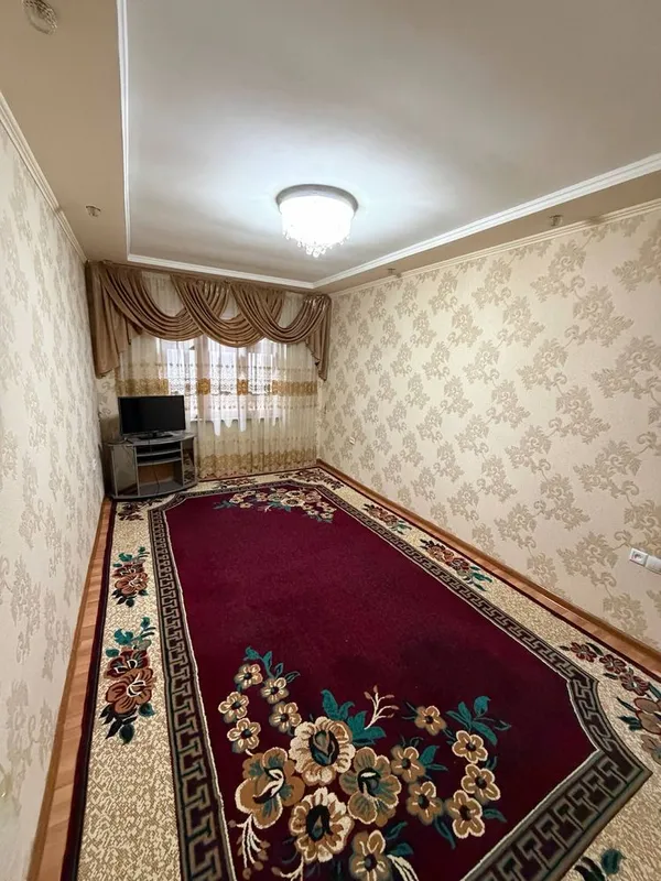 Срочно: в 9-м микрорайоне сдается вдоль дороги (2-комнатная) 8