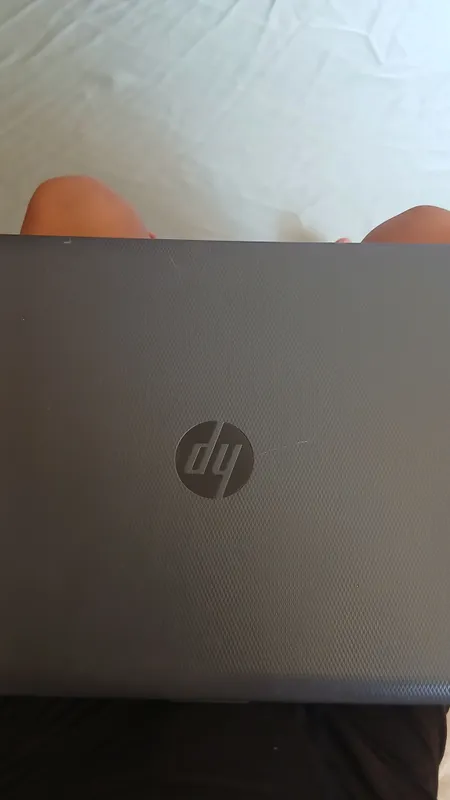 Ноутбук HP, состояние хорошее, покупателю в подарок колонки 1 Ноутбук HP, состояние хорошее, покупателю в подарок колонки 1