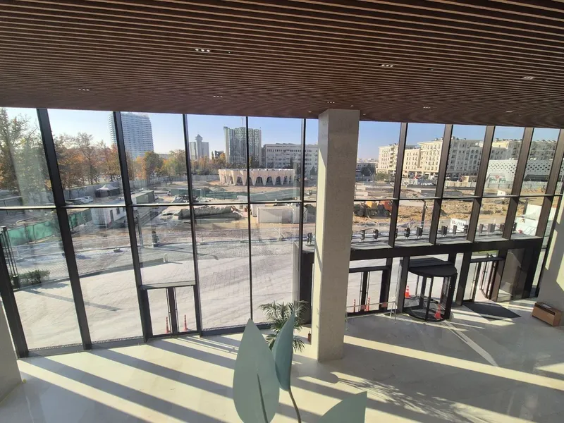 Аренда коммерческих помещений в бизнес-центре BOMI, Tashkent City — фото 4