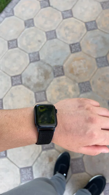 Aple watch se2 2