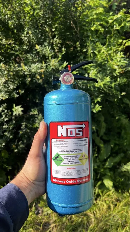 Продается настояший огнитушитель в стиле NOS закись азота — фото 1