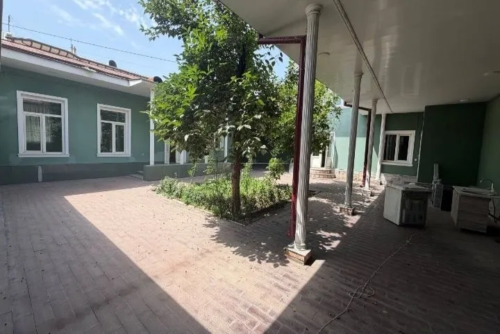 дом