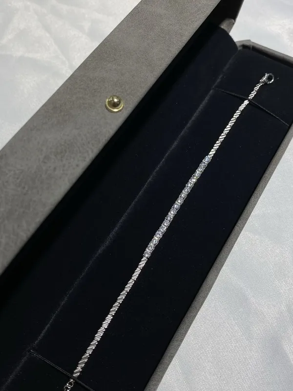 Серебряное браслет 925, Kumush bilakuzuk 925 1 Серебряное браслет 925, Kumush bilakuzuk 925 1