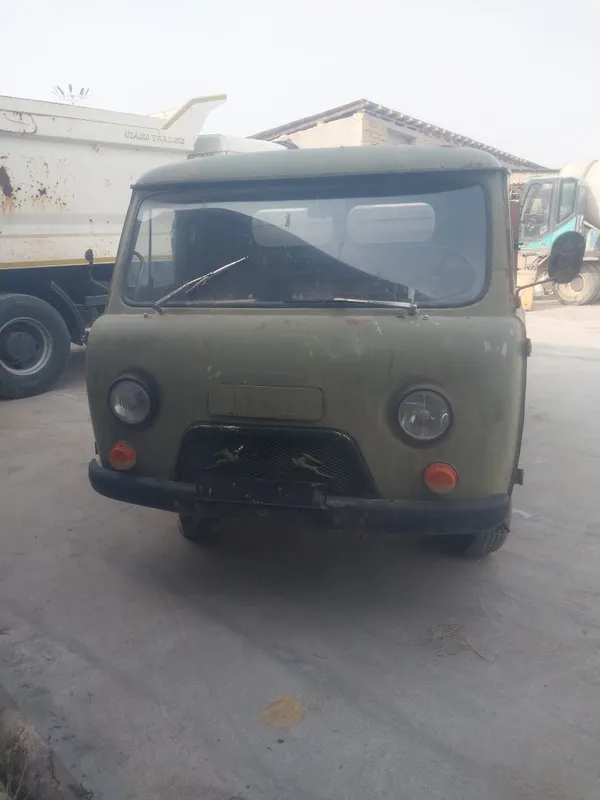 UAZ bortli 1982 yil gazi bor