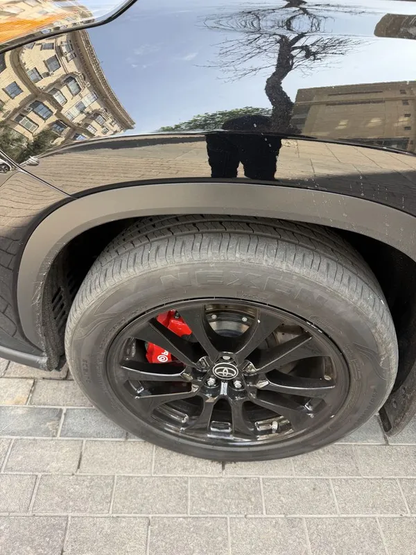 Toyota Highlander Hybrid Limited — фото 3