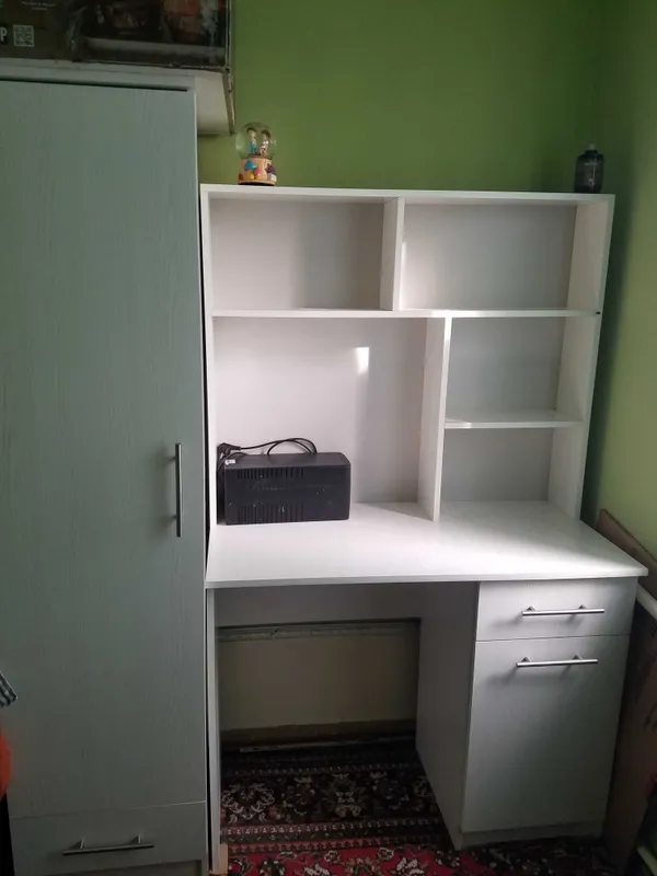 Mebel pod zaqas.