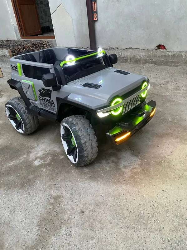 Pultli moshina sotiladi Pultli moshina sotiladi