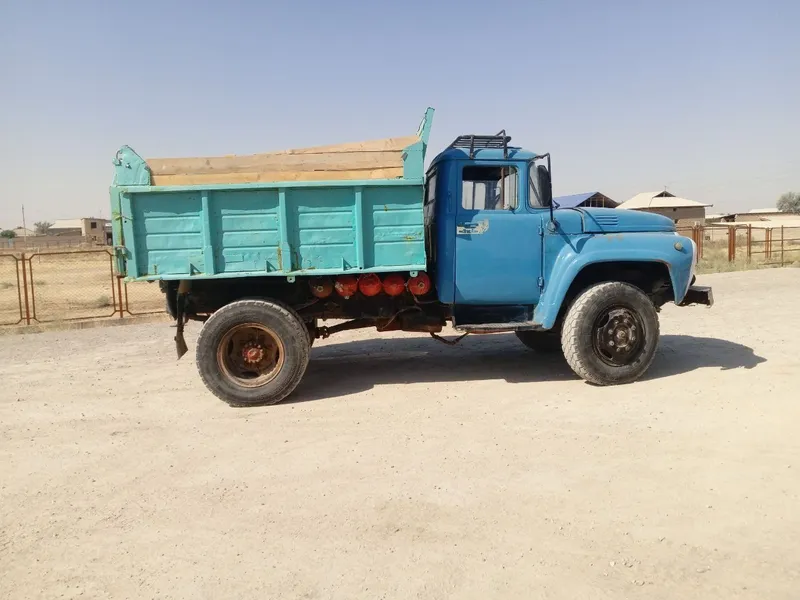 Zil 130 sotiladi. Samasvallari ko'taradi. Holati yaxshi ishlab turgan — фото 3