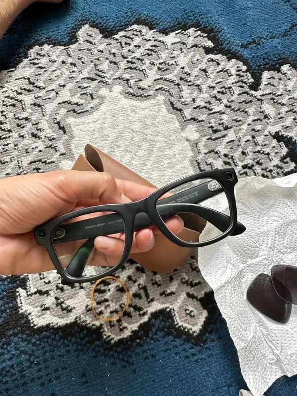 Meta rayban Hamiliyon va qora oynasi bilan IDEAL — фото 3