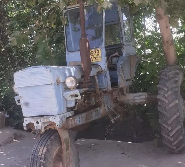 Traktor sotiladi mator karopka zadnimos hamma joyi zo‘r.narhi 20 mln 1 Traktor sotiladi mator karopka zadnimos hamma joyi zo‘r.narhi 20 mln 1