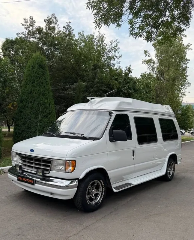 Ford Econoline Antikvar 2 Ford Econoline Antikvar 2