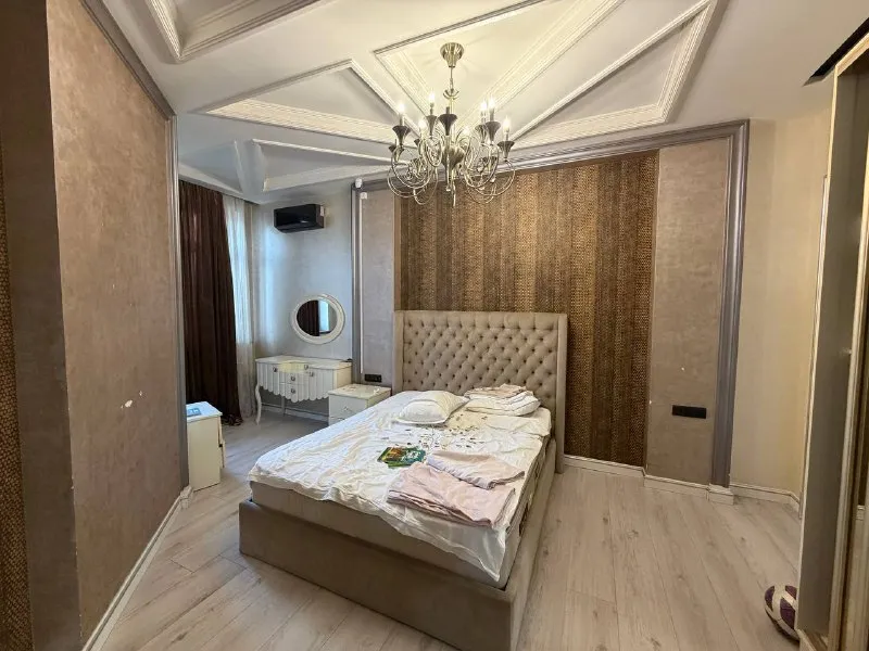 3 xonali kvartira, 200 m2, Yakkasaroy 3