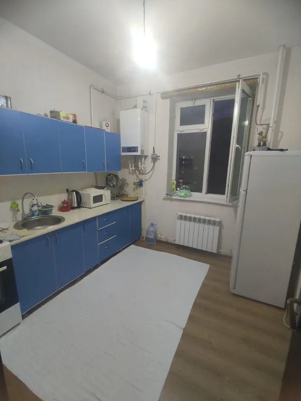 1 ta qiz keri kvartirada 4 ta qiz bor — фото 1