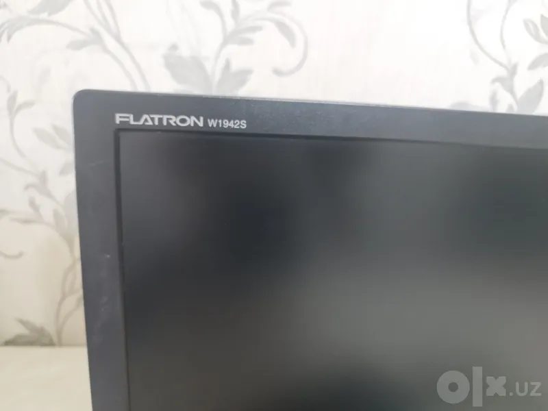 Монитор LG 19 дюймов, можно купить в рассрочку 2 Монитор LG 19 дюймов, можно купить в рассрочку 2