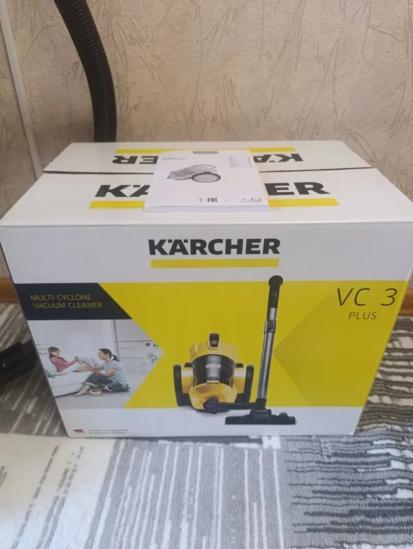 Пылесос Karcher в рабочем состоянии 3 Пылесос Karcher в рабочем состоянии 3