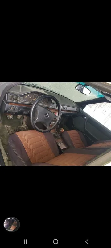Мерседес бенз w124 кузов дизель мотор 5 поршин 4 Мерседес бенз w124 кузов дизель мотор 5 поршин 4