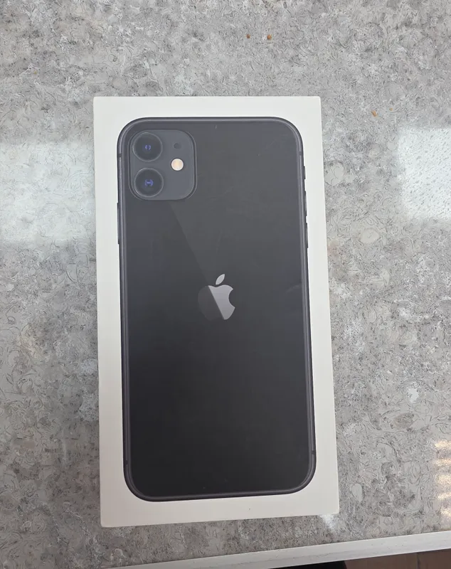 Срочно iPhone 11 128 ГБ 64% 7
