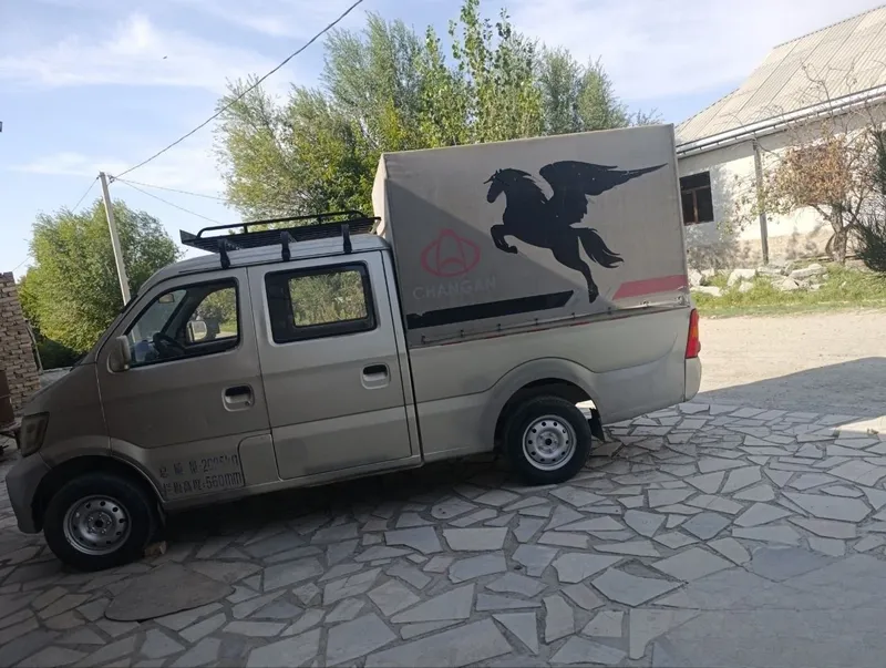 Changan dubil kabina 2 Changan dubil kabina 2