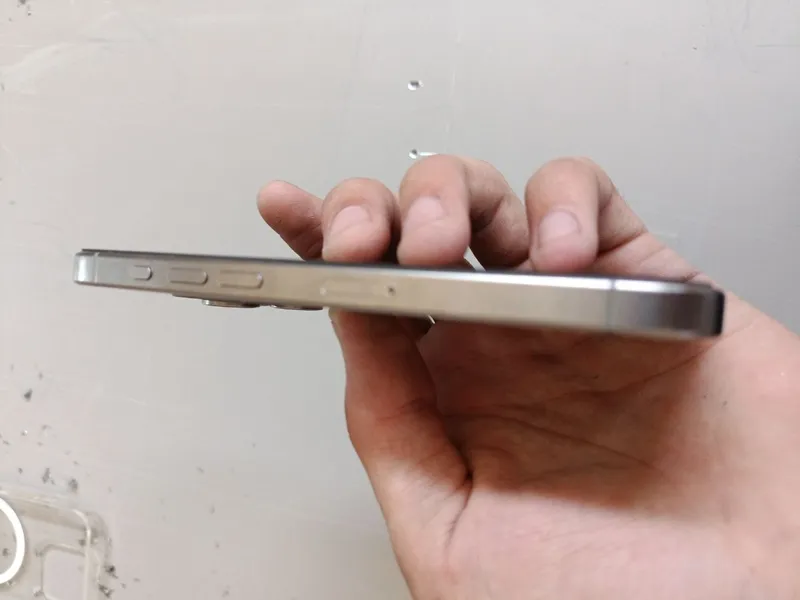 iPhone 15 Pro 128GB, состояние идеальное 1 iPhone 15 Pro 128GB, состояние идеальное 1