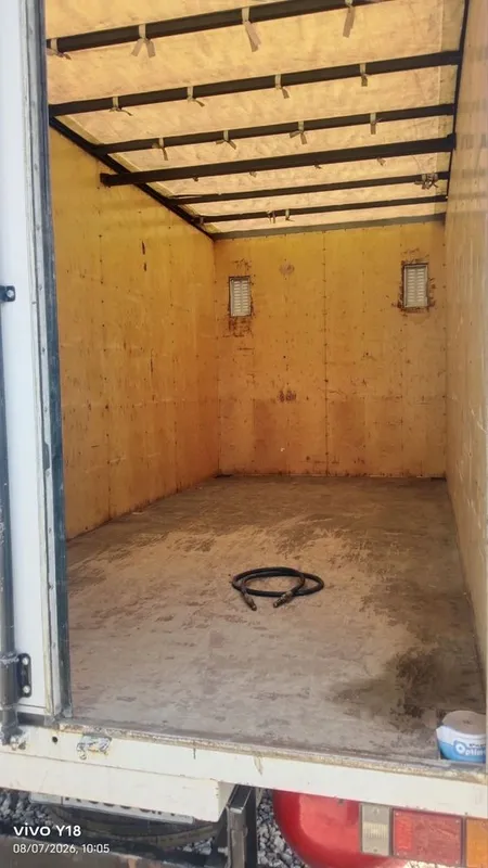 Isuzu 34 000 ming $ 6 Isuzu 34 000 ming $ 6