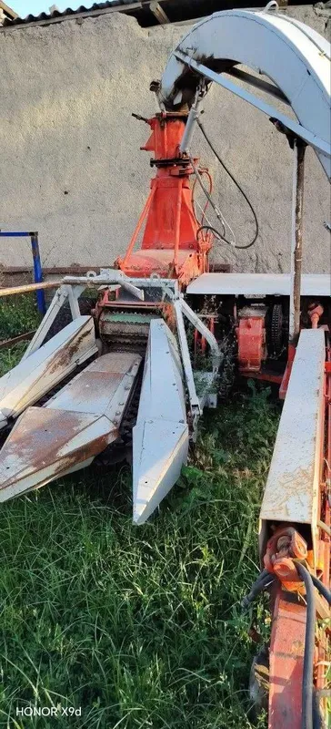 Kipi 2.4 sotiladi 9talik pichoqda 1