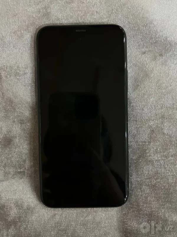I phone 11 pro 64gb 3 I phone 11 pro 64gb 3