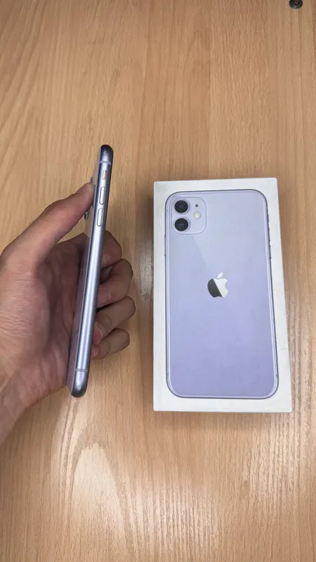 iPhone 11 2