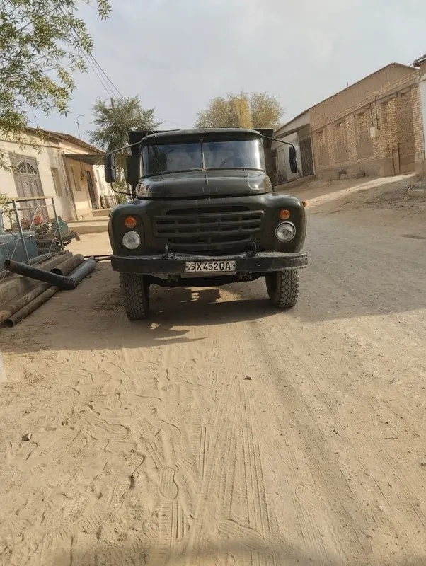 Zil satiladi 89 1 Zil satiladi 89 1