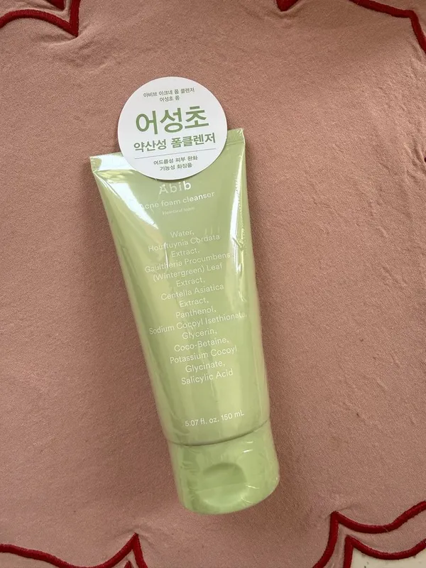 Abib Acne Foam Cleanser Heartleaf Foam 1